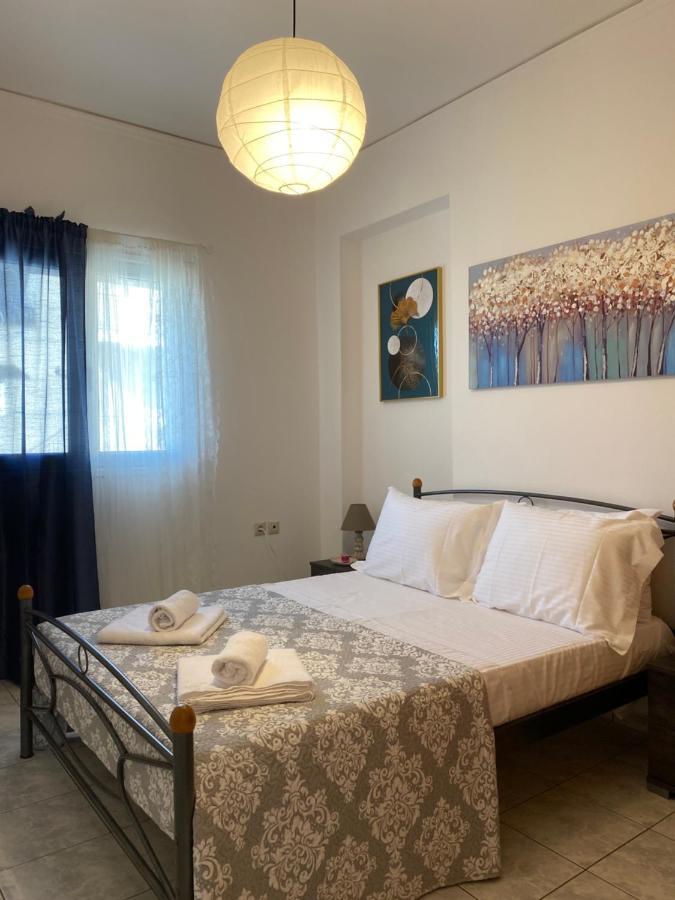 Alexandra'S Apartments กูนูปิเดียนา ภายนอก รูปภาพ